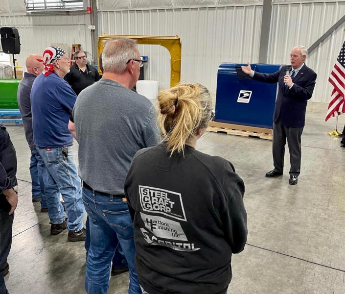 Sen. Johnson at Steel Craft