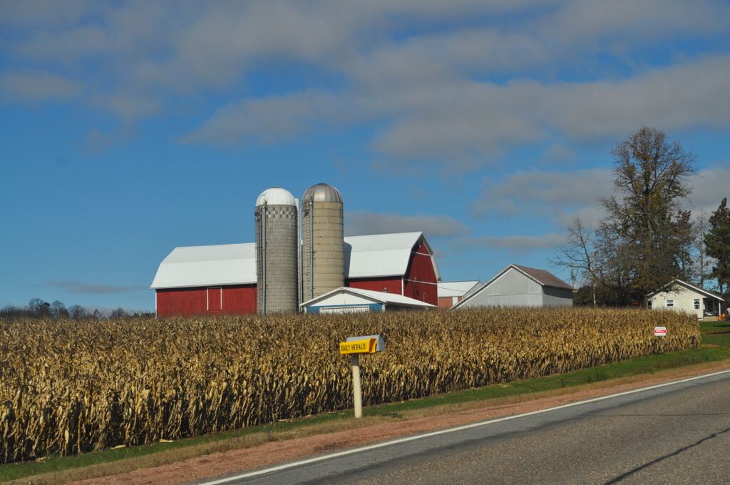 Johnson Joins Bipartisan Group of Senators in Calling for Increased Flexibility for Dairy Farmers in Transportation Bill