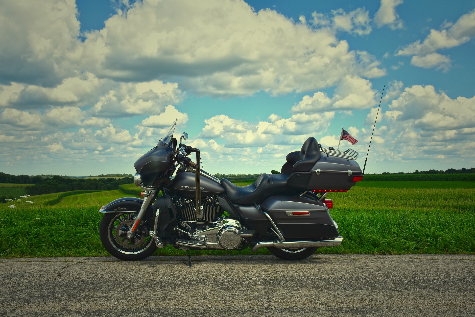 Johnson, Peters Introduce Bill to Reauthorize and Improve Motorcyclist Advisory Council