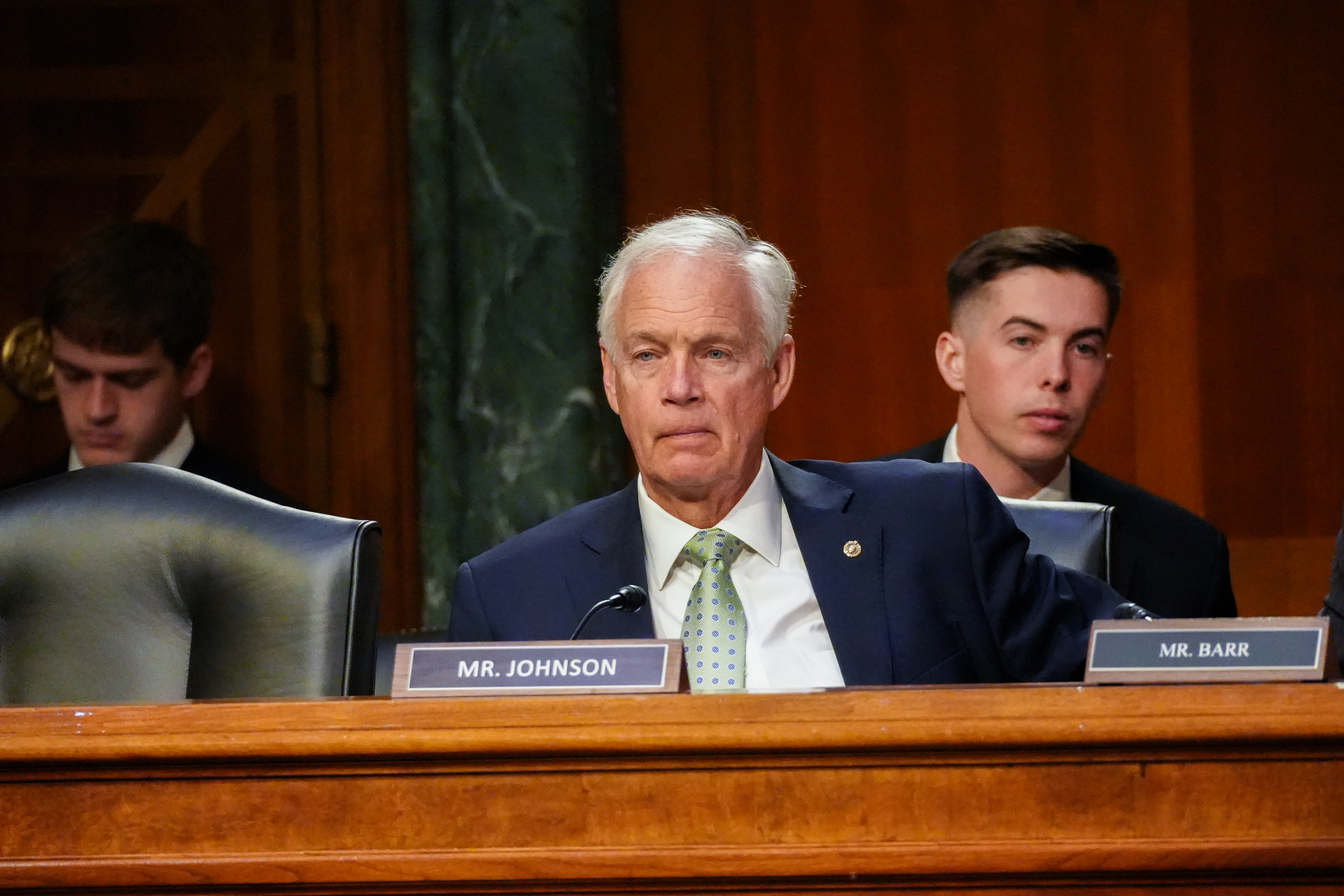 Sen. Johnson Calls on DOJ, FBI, HHS OIG to Investigate Alleged Mishandling of HHS Official Records