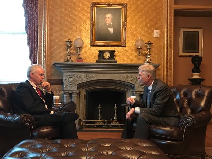 Johnson Votes to Confirm Judge Gorsuch